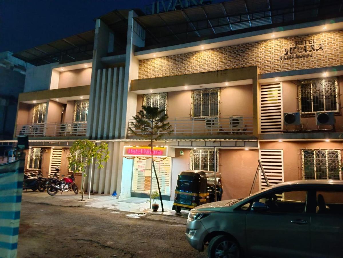 Hotel Nivara Navi Mumbai Exterior foto